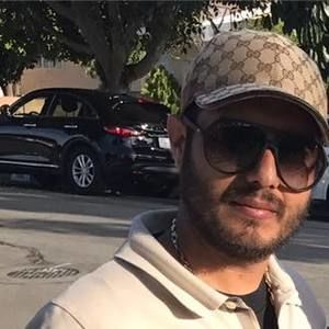 Meet your Posher, Jose